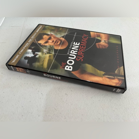 The Bourne Supremacy - DVD- PG-13 2004 ‧ Action/Thriller ‧ 1h 48m - Picture 3 of 4